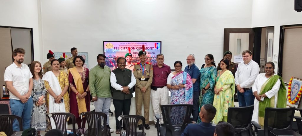 Pune University Felicitates NCC Cadet Sakshi Singh for National Guard Commander Honour