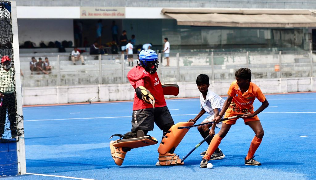 Sant Tukaram score biggest win of day