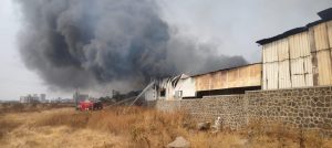 Six Fire Tenders Deployed After Blaze Engulfs Warehouse on Lohegaon–Wagholi Road