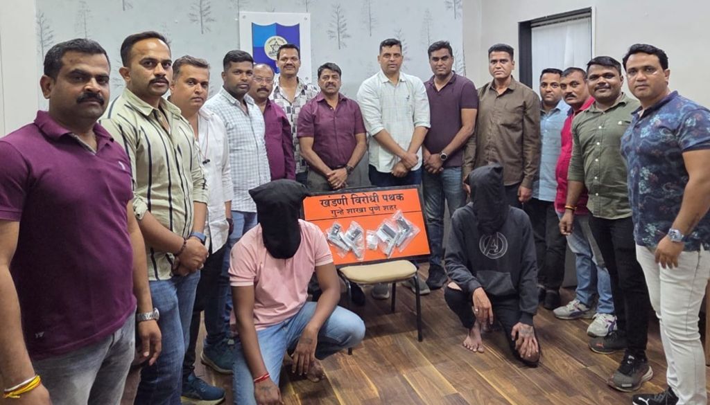 Two Notorious Criminals Held in Pune