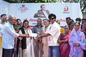 Blood Donation Camp Held in Memory of Rasiklal Dhariwal in Pune