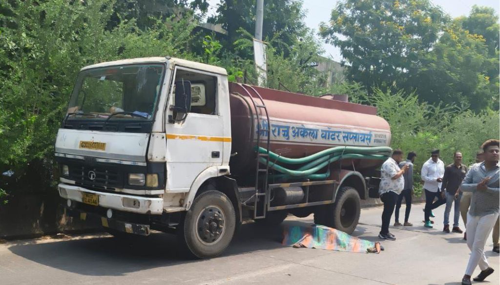 Bike Rider Dies After Tanker Collision on Bibwewadi–Kondhwa Road