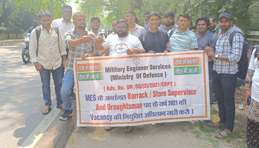 Candidates End Pune Protest, Await Defence Ministry Decision