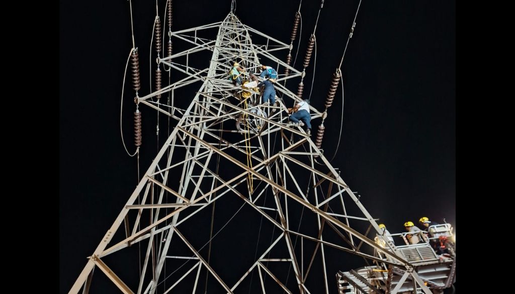 High Drama in Pimpri Chinchwad as Man Climbs 132 kV Power Tower