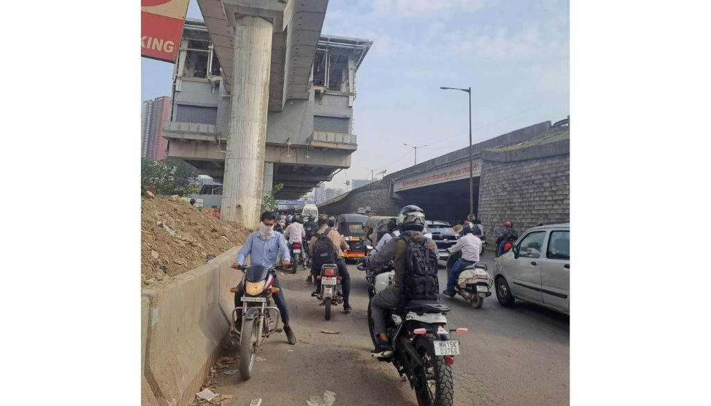 Hinjawadi’s Entry-Exit Points Choke as Infrastructure Gaps Persist Ahead of Monsoon
