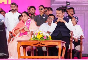 Leaders Across Parties Extend Support to Sunetra Pawar in Baramati Bypoll