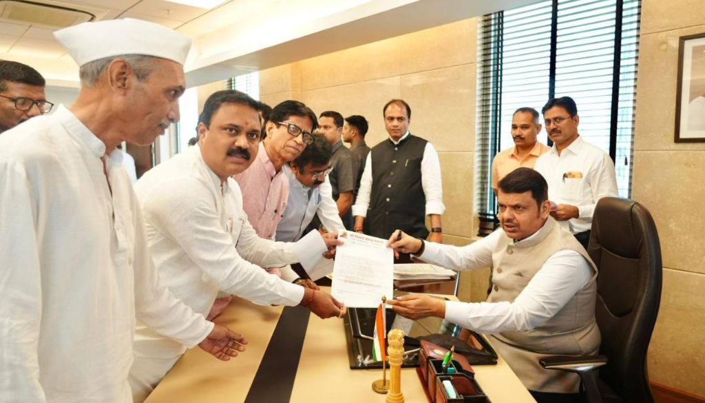 PMC Corporator Meets CM