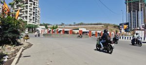 Residents Flag Dangerous Design of SM Ghule Circle After Fatal Tanker Crash in Mohammadwadi