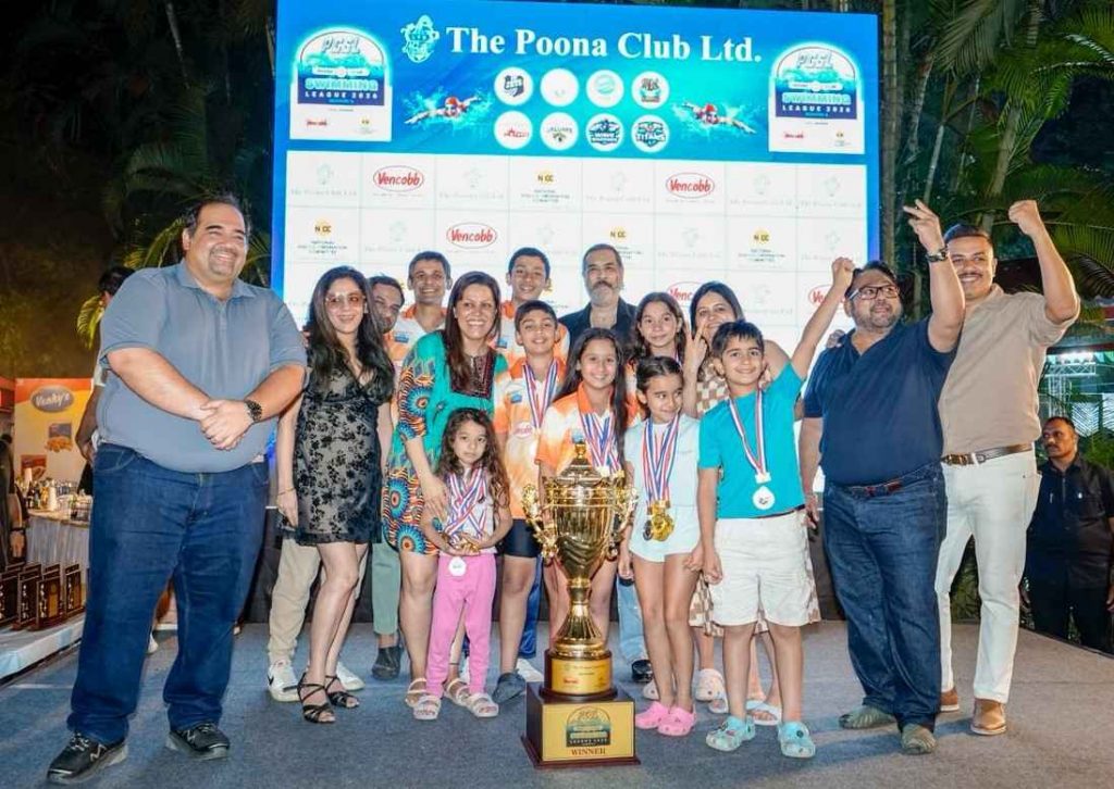 Winner team ASR Dolphins team with guest