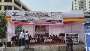 Handewadi Residents Launch Three-Day Protest Over Poor Roads, Water and Drainage Issues