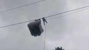 Massive Rescue Operation After Technical Glitch Stops Gulmarg Gondola Mid-Air