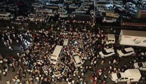 Mumbai Bangalore Highway traffic jam in Pune
