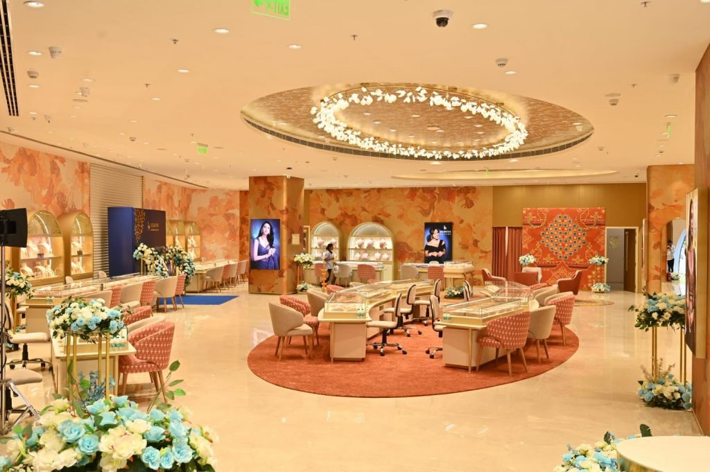Amanora Mall