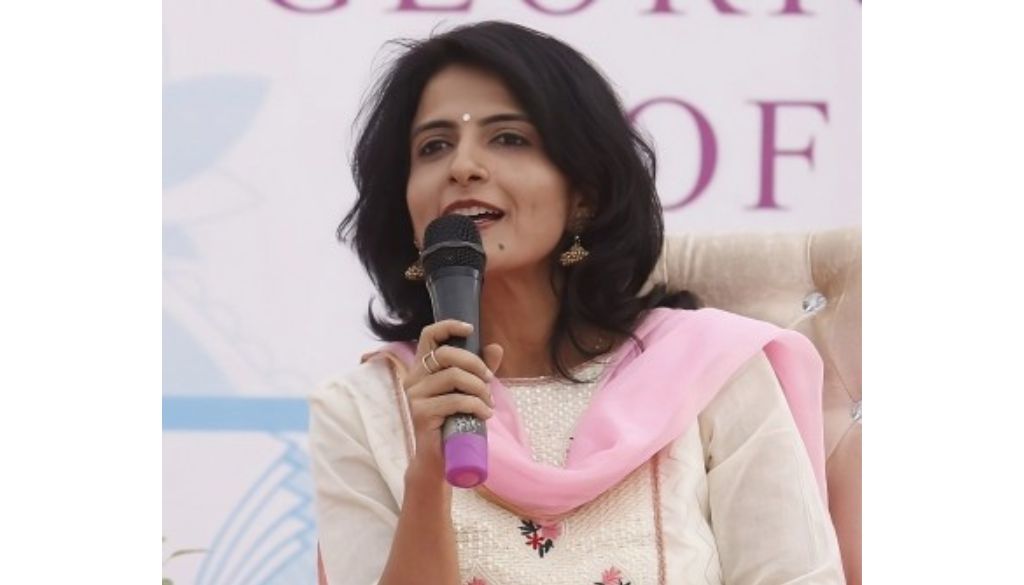 Ami Ganatra