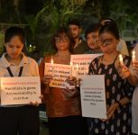 Pune: Candlelight Vigil for Acid Attack Victim Harshalata Solanki Demands Swift Justice