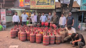 Illegal Gas Refilling Business Busted in Chakan