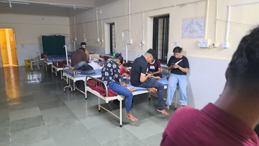 Mumbai employees at Velhe rural hospital