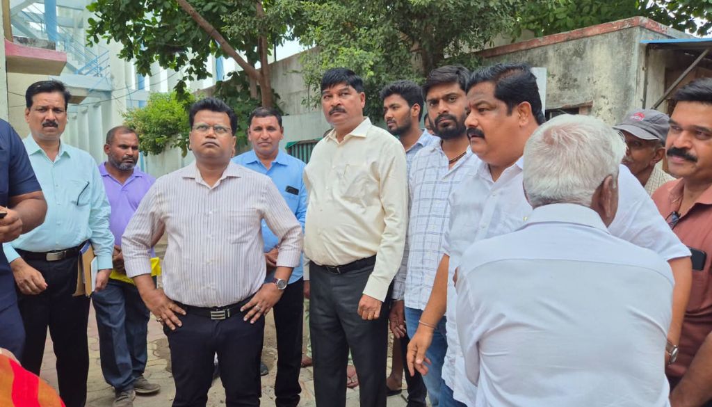 PMC Seeks Expert Help from Surat