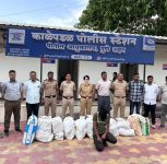 Pune Police Seize Banned Gutkha & Pan Masala Worth Rs 1.24 Lakh in Kalepadal; One Arrested