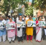 150+ Residents Unite for Footpath Safety: Voice of Pashan Leads Awareness Walk at Balaji Mandir Lane