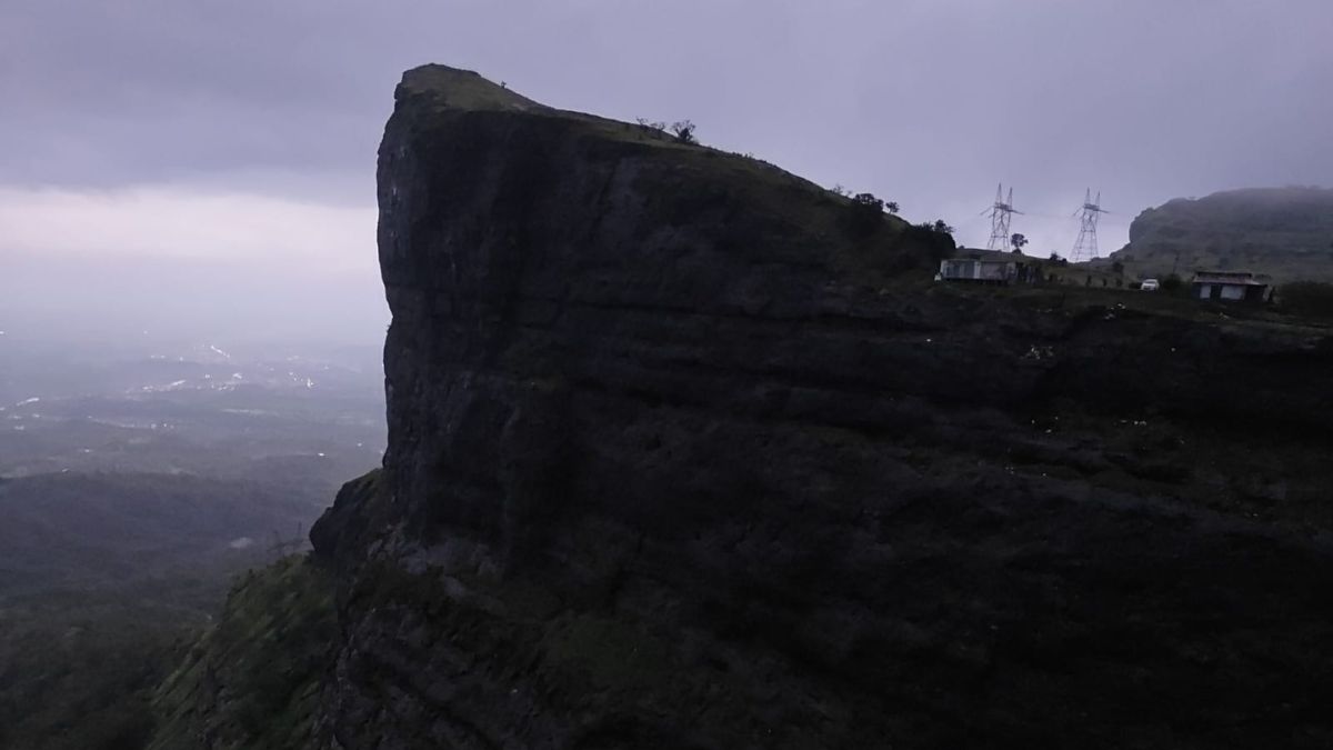 22-Year-Old Tourist Found Dead After Falling Into Naneghat Gorge