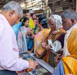 Bhausaheb Rangari Ganpati Trust Organises Health Camp and Mahaprasad for Warkaris