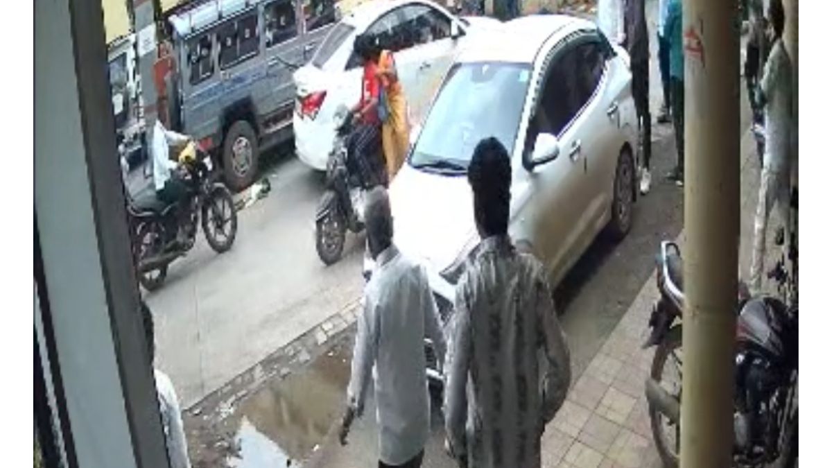 CCTV Shows 2-Year-Old Girl Being Run Over by Car in Alandi