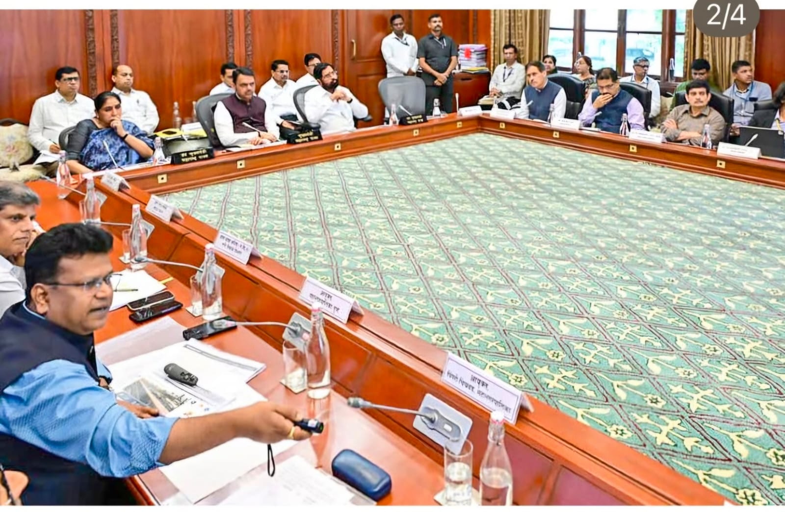 CM Fadnavis Reviews Ambitious Urban Transport Project