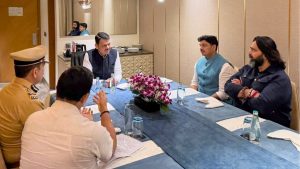 CM Fadnavis Reviews Rescue, Issues Fresh Orders