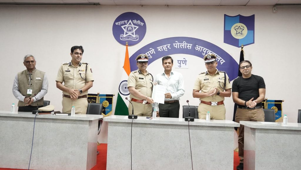CREDAI Pune Deploys 100 Traffic Wardens to Support Pune Traffic Police During Monsoon