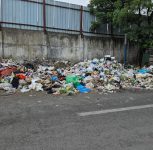 Pune: Garbage Dump at Vaiduwadi’s Late Chandrakant Tatyaba Shinde Chowk Sparks Health Concerns; Residents Demand Permanent Solution