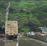 Highway Police Drive Against Roadside Stops Near Waterfalls on Pune-Mumbai Expressway