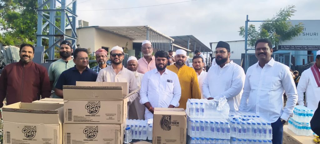 Mohammadwadi–Undri–Pisoli Welfare Group Serves Warkaris