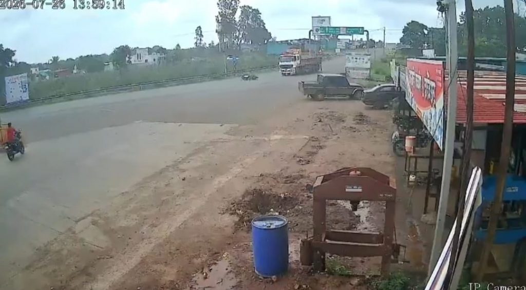 Motorcycle Skids at Turn, Two Brothers Killed Under Truck in Baramati
