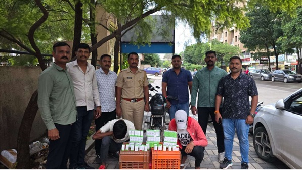 Pune Police Arrest Two Teenagers in Wagholi with 100 Suspected Intoxicant Injection Bottles