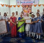 Punyadham Ashram organises ‘Clean, Beautiful and Healthy School’ initiative and presents awards to 3 schools