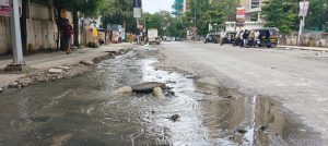Residents Allege Drainage Failure in Mohammadwadi as Sewage Floods Residential Roads