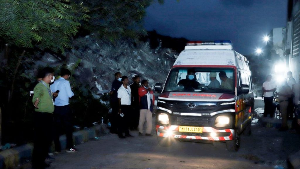 Seven More Victims Recovered After Controlled Demolition, Death Toll Reaches 8
