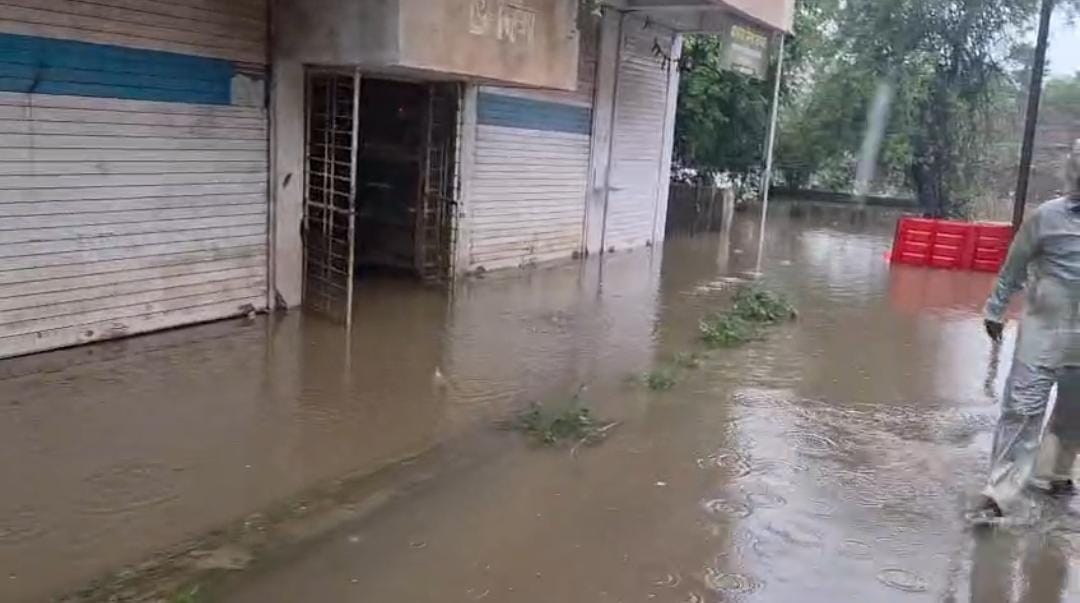 Water Enters Homes in Shivane and Ektanagari After Khadakwasla Dam Release