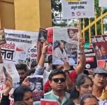 Pune: Youth Protest in Support of Cockroach Janta Party Agitation; Demand Dharmendra Pradhan’s Resignation