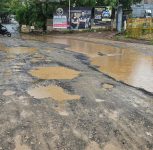 “We’ve Fallen Off Our Bikes”: Pune Residents Demand Immediate Repair of Dangerous Handewadi Road