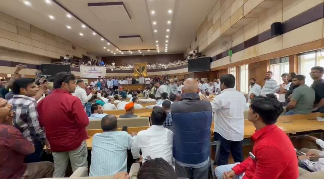 Ganesh Mandals Take Aggressive Stand as Pune Civic Administration Takes Cautious Approach