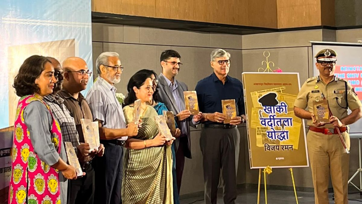 Khakee Varditeetala Yoddha