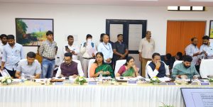 MPs Raise Constituency-Specific Railway Demands at Central Railway Meeting in Pune