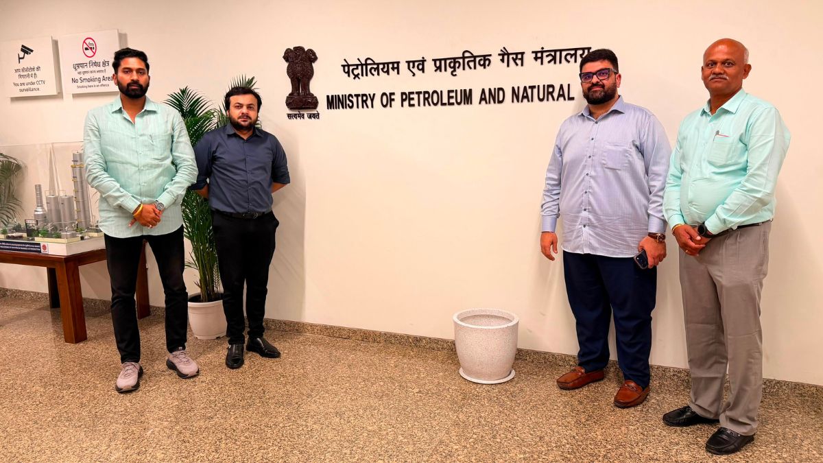 Pune Dealers Seek Immediate Action From Petroleum Ministry