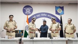 Pune Police Return 148 Lost Mobile Phones Worth Rs 31 Lakh to Owners