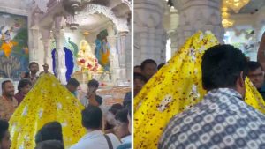 251-kg Modak Cake Offered to Dagdusheth Ganpati