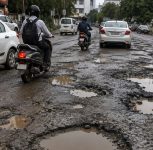 Pune: 66 Potholes, 23 Injured And One Dead In Five Months in Lohgaon