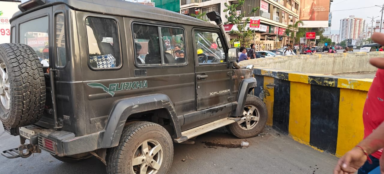 Another Crash at SM Ghule Circle Raises Fresh Road Safety Concerns in Mohammadwadi
