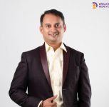 Confused About Housing Redevelopment? This Pune Startup Will Answer Your Questions on WhatsApp